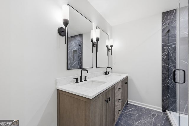 1121 Riverside Terrace, Gainesville, GA 30501