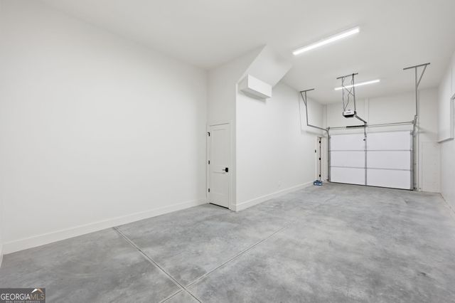 1121 Riverside Terrace, Gainesville, GA 30501