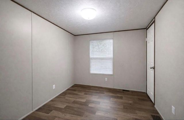 154 Pintail Lane, Trinity, TX 75862