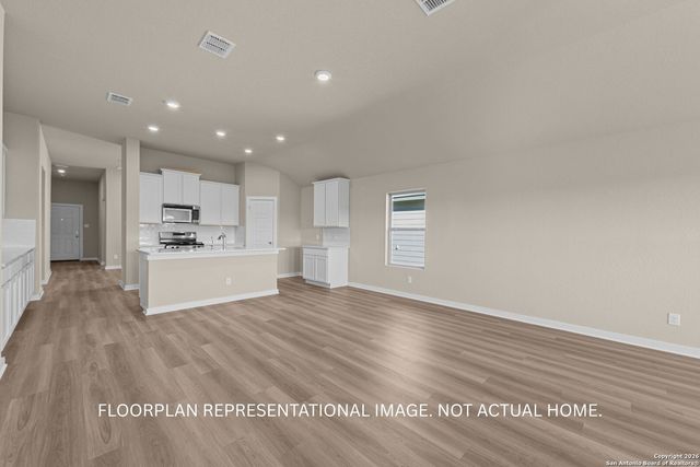 8764 Rucker Pond Trail, San Antonio, TX 78252