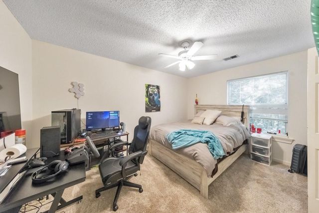 4135 Lake Mist Drive NW, Kennesaw, GA 30144