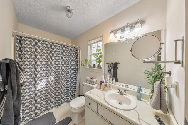 4135 Lake Mist Drive NW, Kennesaw, GA 30144
