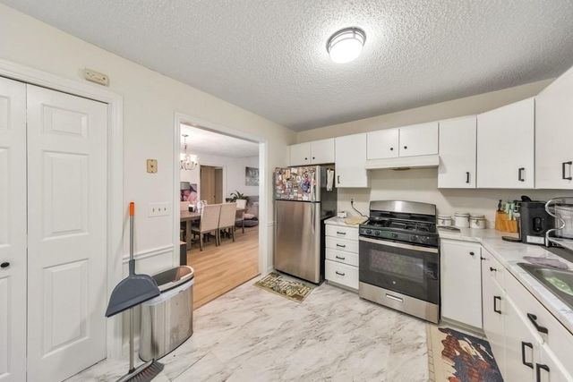 4135 Lake Mist Drive NW, Kennesaw, GA 30144