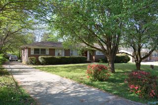 3302 Barton Avenue, Huntsville, AL 35810