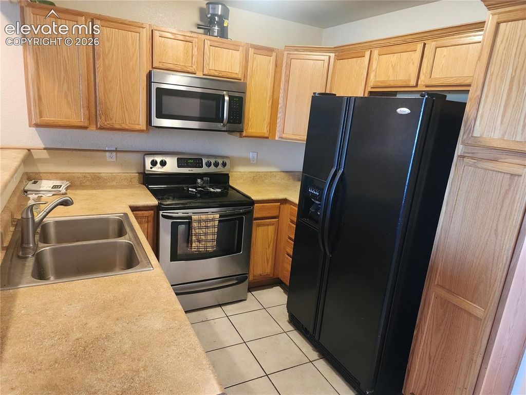 1574 Garden Vista Grove, Colorado Springs, CO 80904 — photo 2