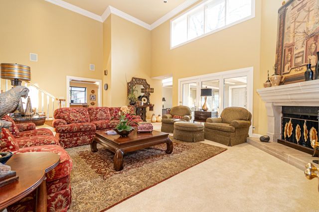 2315 W Oak St, El Dorado, AR 71730
