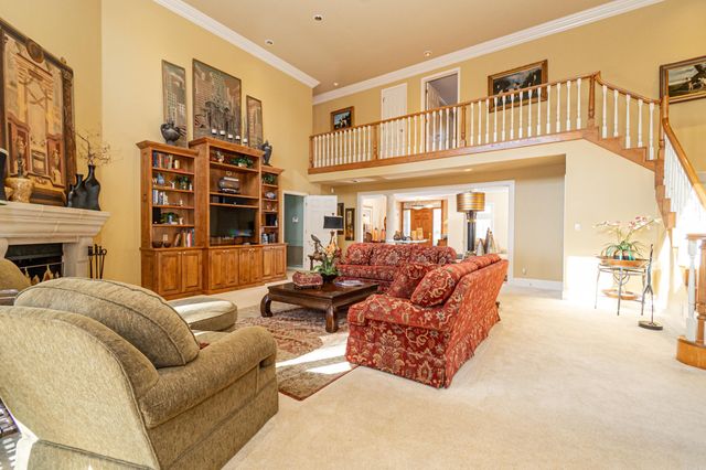 2315 W Oak St, El Dorado, AR 71730