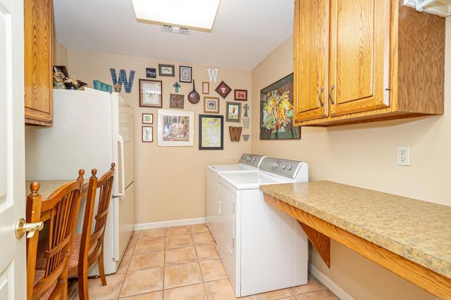 2315 W Oak St, El Dorado, AR 71730