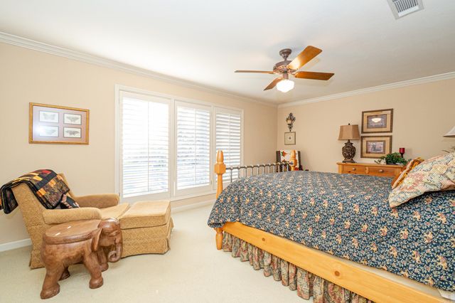 2315 W Oak St, El Dorado, AR 71730