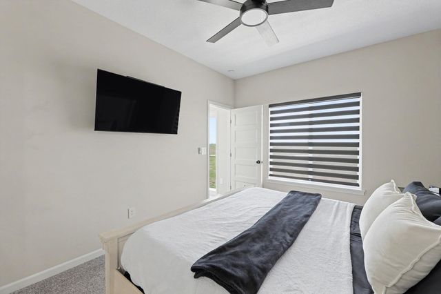 581 S Cattail St, Haysville, KS 67060