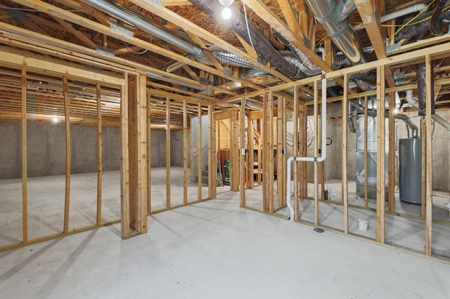 581 S Cattail St, Haysville, KS 67060