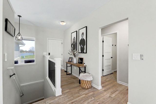 581 S Cattail St, Haysville, KS 67060