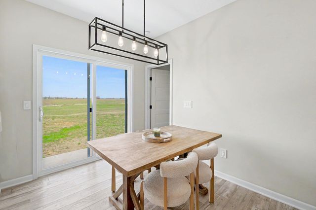 581 S Cattail St, Haysville, KS 67060