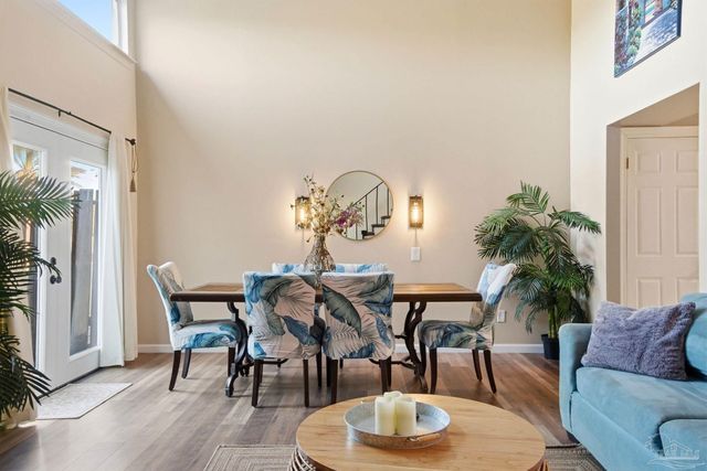 4822 Huron Dr, Pensacola, FL 32507