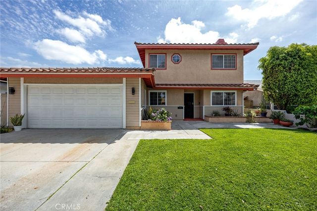 19616 Mapes, Cerritos, CA 90703