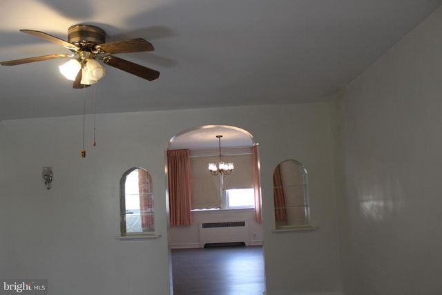 5625 ARBOR ST, Philadelphia, PA 19120