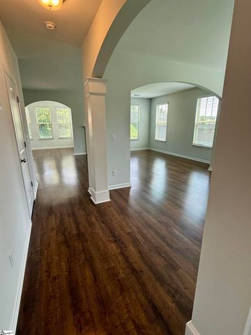 143 W Pyrenees Drive, Lyman, SC 29365
