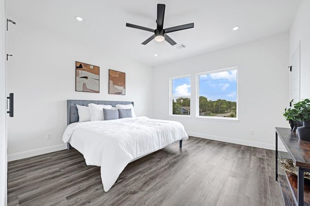2108 Bringhurst Street, Houston, TX 77026