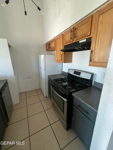 8609 Mercury Street B, El Paso, TX 79904