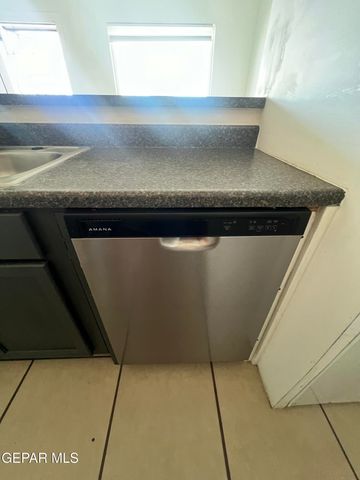 8609 Mercury Street B, El Paso, TX 79904