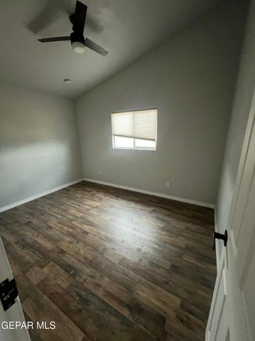 8609 Mercury Street B, El Paso, TX 79904