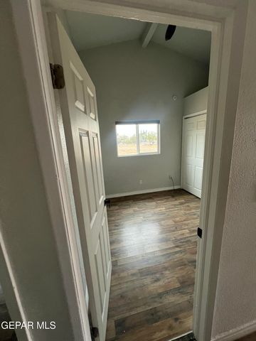 8609 Mercury Street B, El Paso, TX 79904