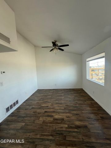 8609 Mercury Street B, El Paso, TX 79904