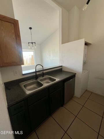 8609 Mercury Street B, El Paso, TX 79904