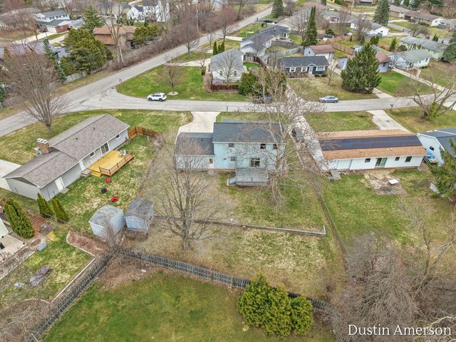 2656 Vassar Drive SE, Grand Rapids, MI 49506