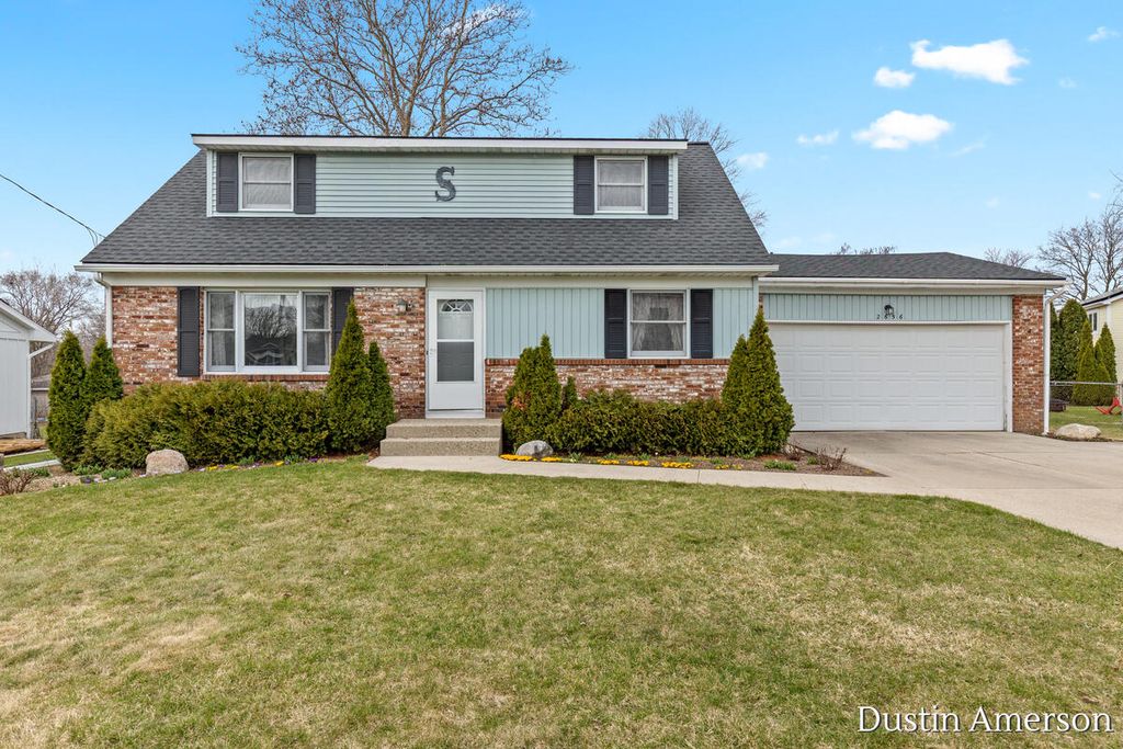 2656 Vassar Drive SE, Grand Rapids, MI 49506