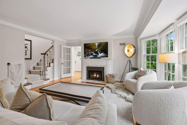 4919 Bruce Avenue, Edina, MN 55424