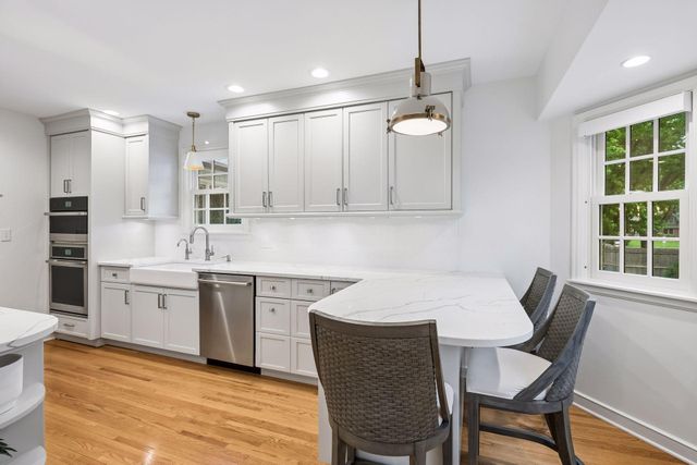4919 Bruce Avenue, Edina, MN 55424