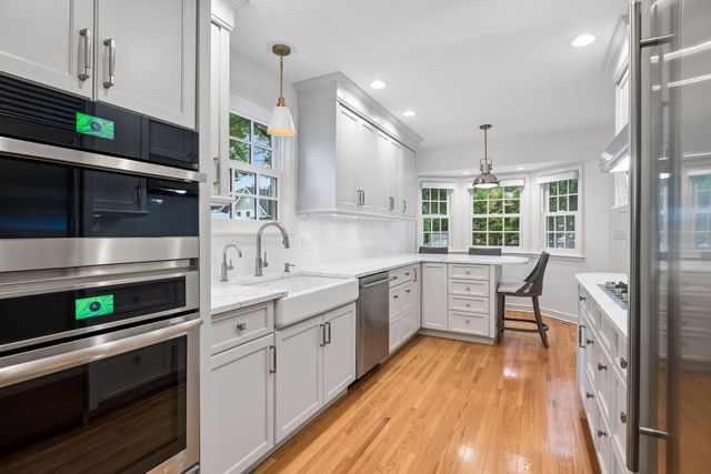 4919 Bruce Avenue, Edina, MN 55424