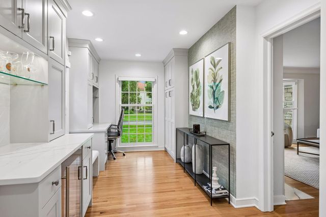 4919 Bruce Avenue, Edina, MN 55424