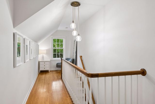 4919 Bruce Avenue, Edina, MN 55424