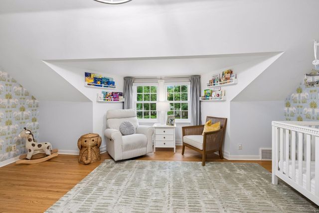4919 Bruce Avenue, Edina, MN 55424