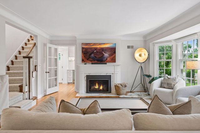4919 Bruce Avenue, Edina, MN 55424