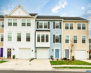 236 WILLOWSHIRE CT, Waynesboro, VA 22980