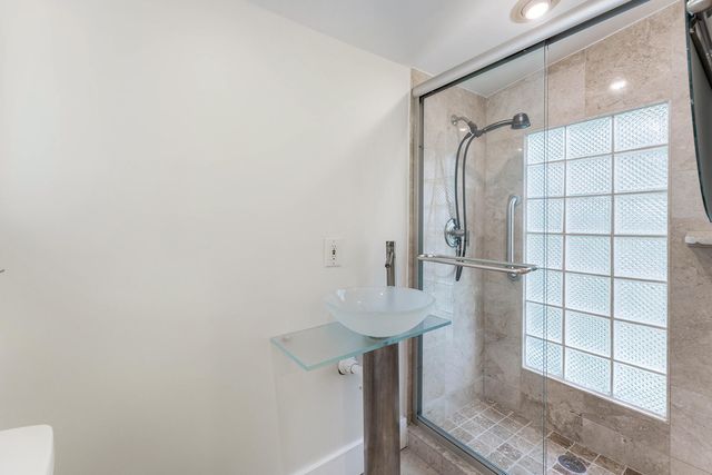 102 South Drive Drive, Key Largo, FL 33037