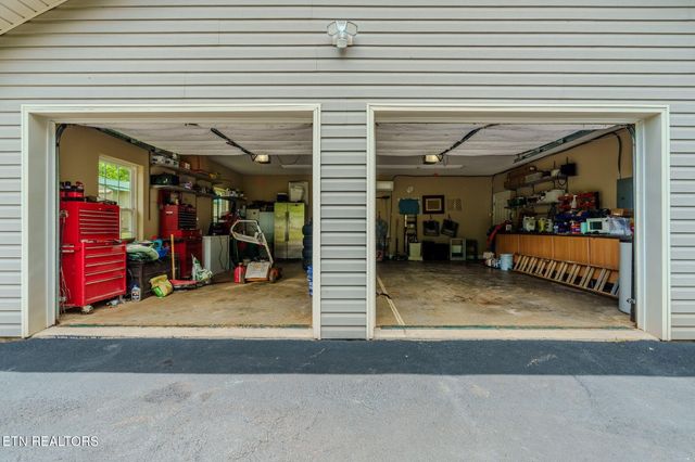 188 Happy Hollow Rd, Madisonville, TN 37354