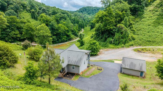 188 Happy Hollow Rd, Madisonville, TN 37354