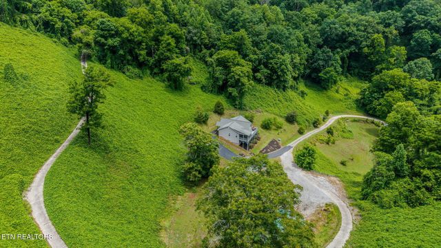 188 Happy Hollow Rd, Madisonville, TN 37354