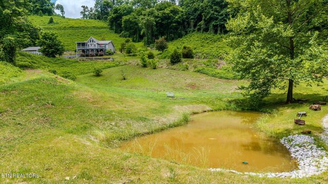 188 Happy Hollow Rd, Madisonville, TN 37354