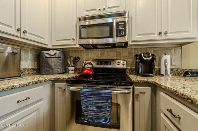 188 Happy Hollow Rd, Madisonville, TN 37354