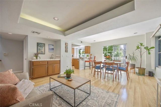 5340 Las Virgenes Road 4, Calabasas, CA 91302