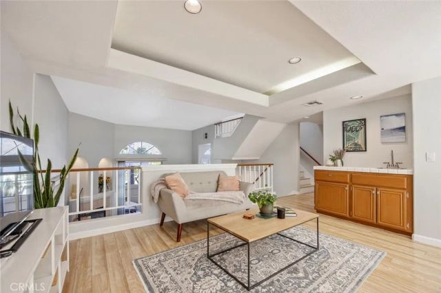 5340 Las Virgenes Road 4, Calabasas, CA 91302