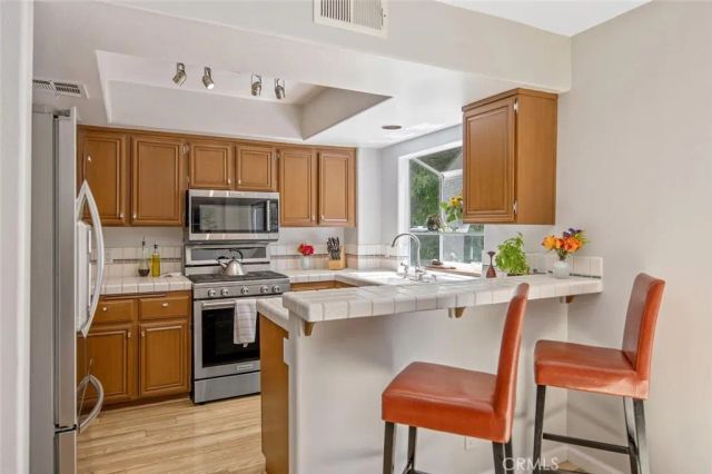 5340 Las Virgenes Road 4, Calabasas, CA 91302