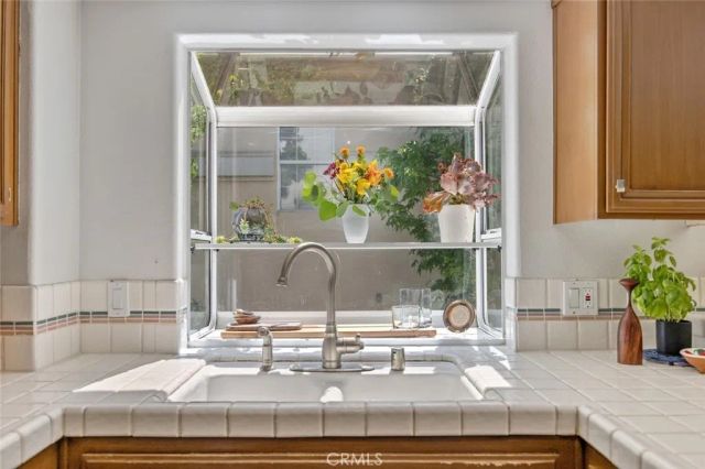 5340 Las Virgenes Road 4, Calabasas, CA 91302