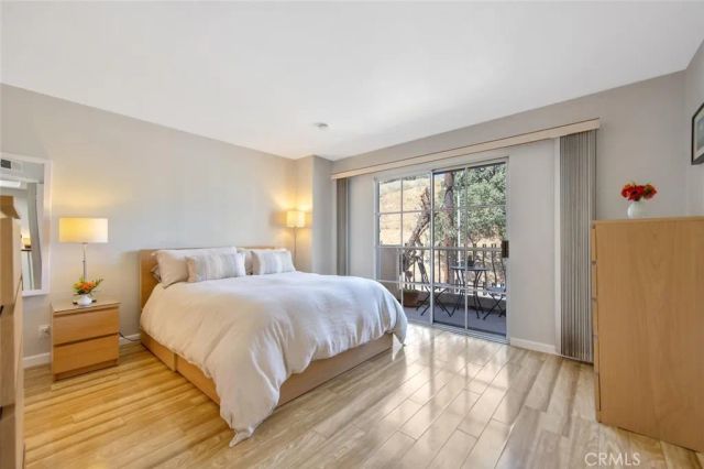 5340 Las Virgenes Road 4, Calabasas, CA 91302
