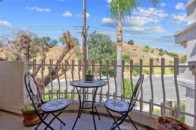 5340 Las Virgenes Road 4, Calabasas, CA 91302